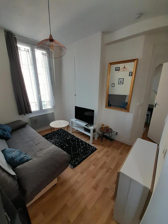 Cosy 2 Pieces Typiquement Parisien A Notre-Dame Apartment ภายนอก รูปภาพ