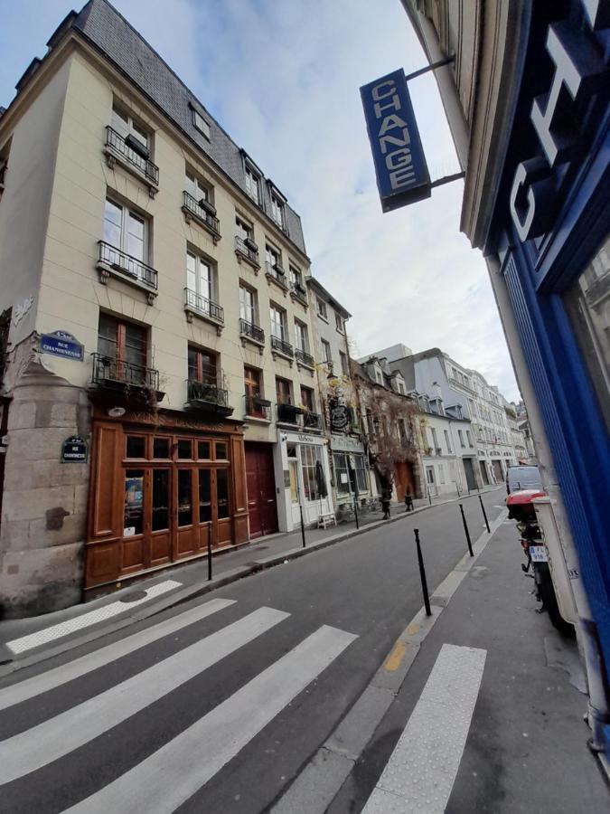 Cosy 2 Pieces Typiquement Parisien A Notre-Dame Apartment ภายนอก รูปภาพ
