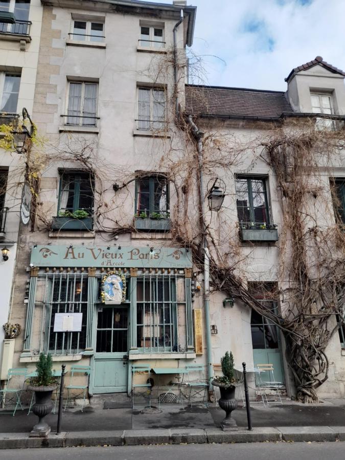 Cosy 2 Pieces Typiquement Parisien A Notre-Dame Apartment ภายนอก รูปภาพ